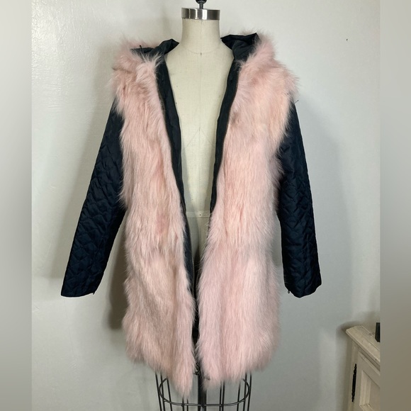Reversible jacket w dyed pink fox fur and hood - Picture 5 of 9